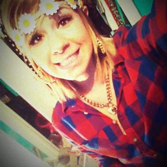 Meet your Posher, Michelle - Picture 1 of 1